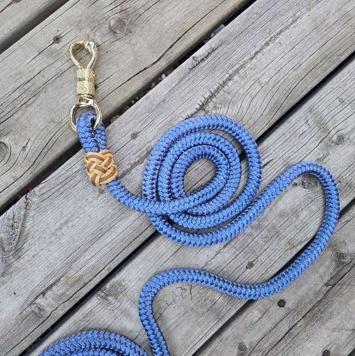 14ft 5/8" stormy blue lead rope with brass twist panic snap and honeycomb/ coyote accents