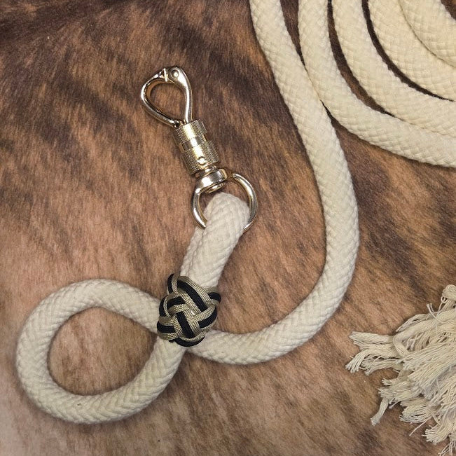 5/8" 12ft cream cotton lead rope with brass panic snap and tassel end