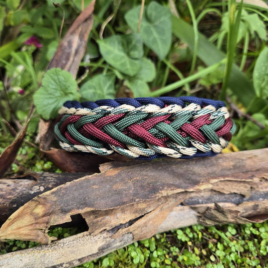 Waterwave paracord dog collar in colours forest green, burgundy, desert sand, and navy