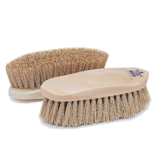 Winner's Circle 8.25" Crimped Polypropylene Water Brush